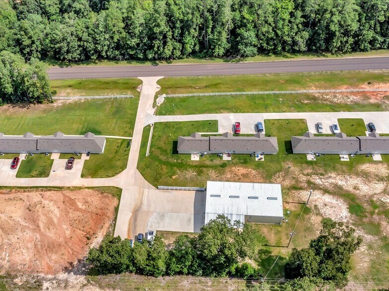 More Photos Of 3205 Sam Rayburn, Brookeland Apartments For Sale