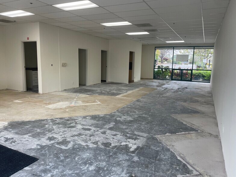 Primary Photo Of 2001 40th Ave, Capitola General Retail For Lease