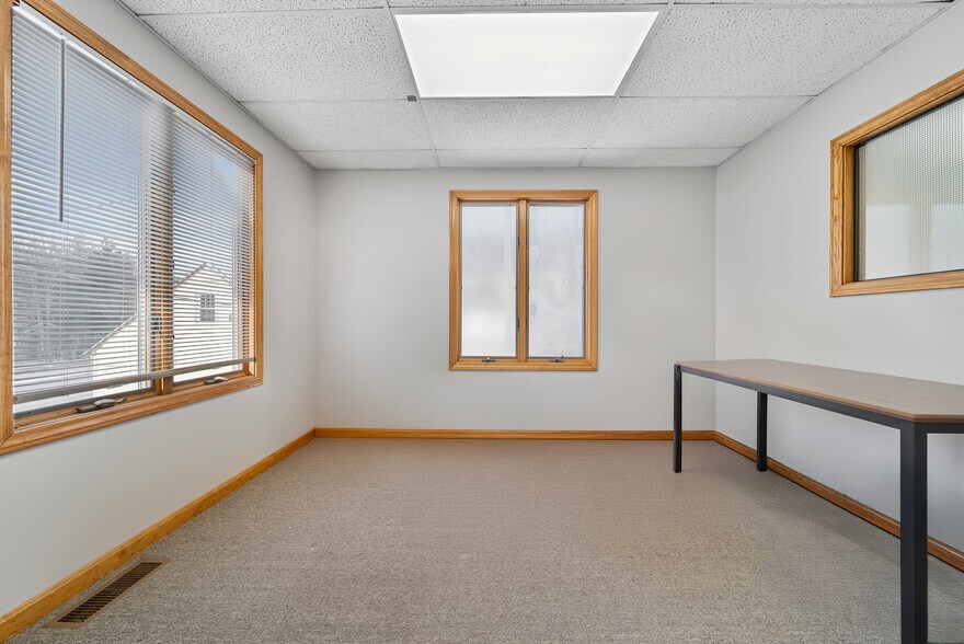 More Photos Of 91 Plaistow Rd, Plaistow Office For Sale