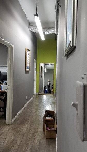 More Photos Of 1722 Santee St, Los Angeles Warehouse For Lease