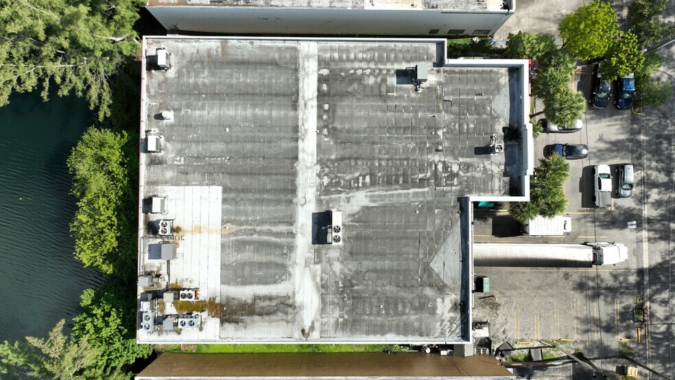 More Photos Of 1776 NW 95th Ave, Miami Warehouse For Sale