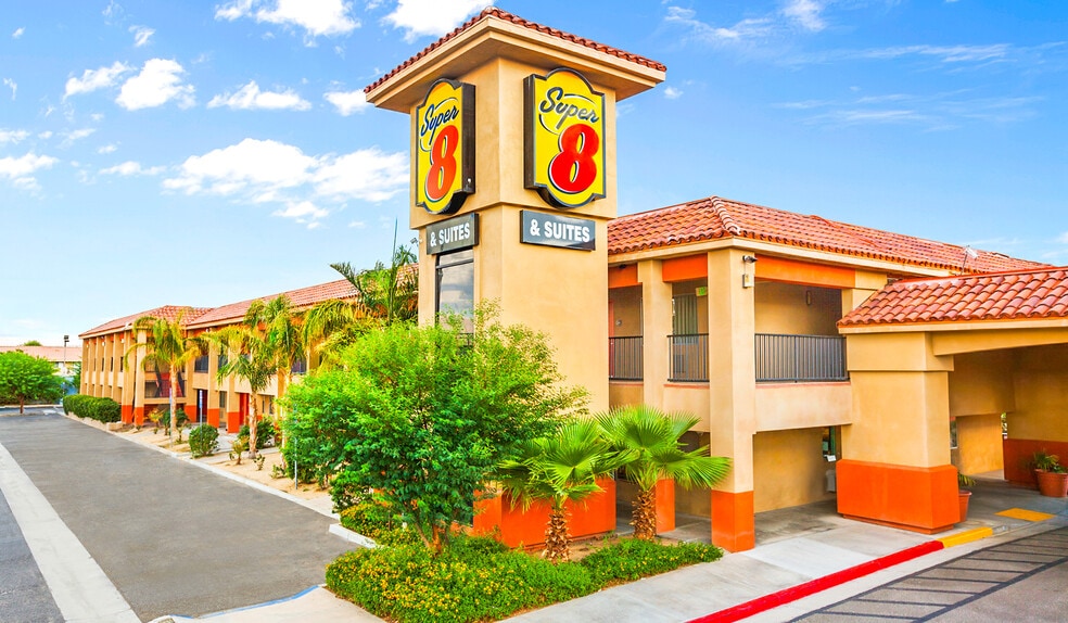More Photos Of 81753 111 Hwy, Indio Hotel For Sale