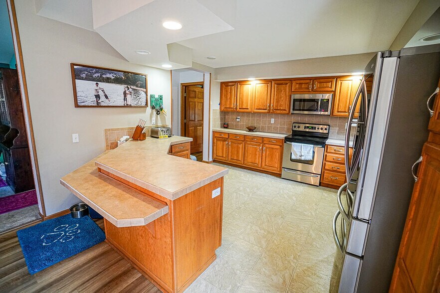 More Photos Of E8359 County Road H, Wisconsin Dells Light Distribution For Sale