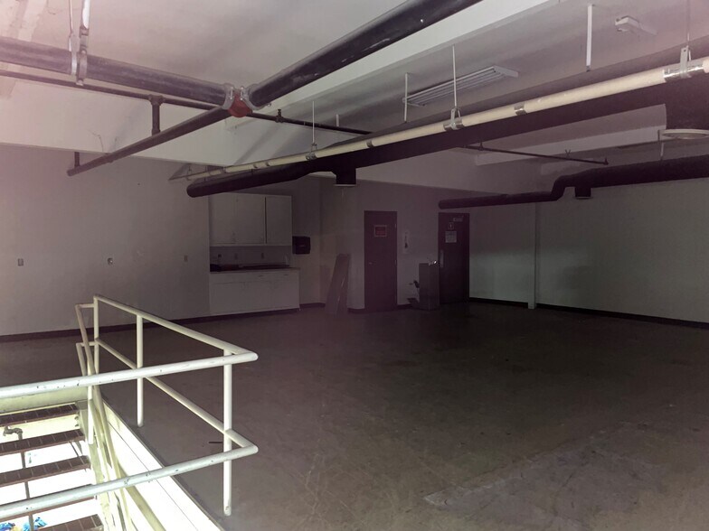 More Photos Of 490 Watt Dr, Fairfield Warehouse For Sale