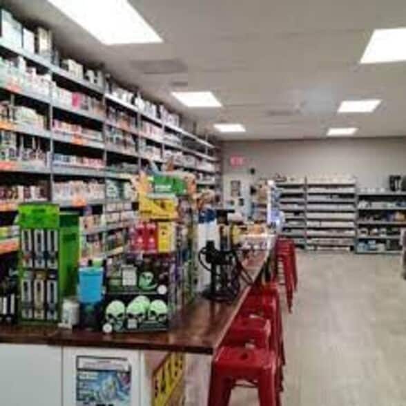 More Photos Of 18 Plaistow Rd, Plaistow Freestanding For Lease