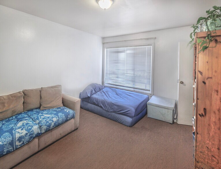More Photos Of 725-731 Hillside blvd, Daly City Apartments For Sale
