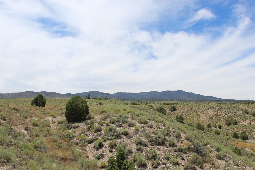 More Photos Of 1234 Skyline, Caliente Land For Sale