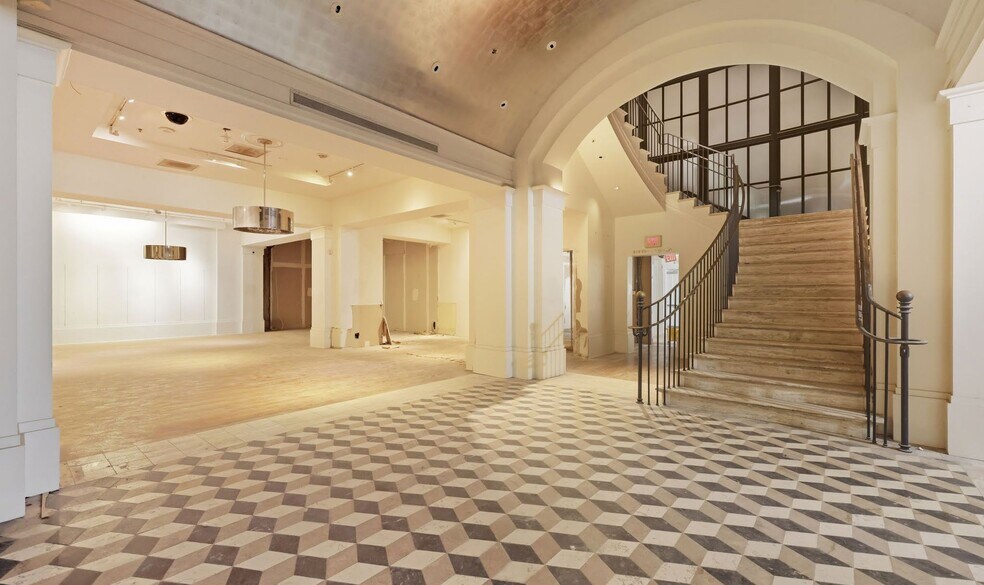 More Photos Of 1401 Walnut St, Philadelphia Apartments For Lease