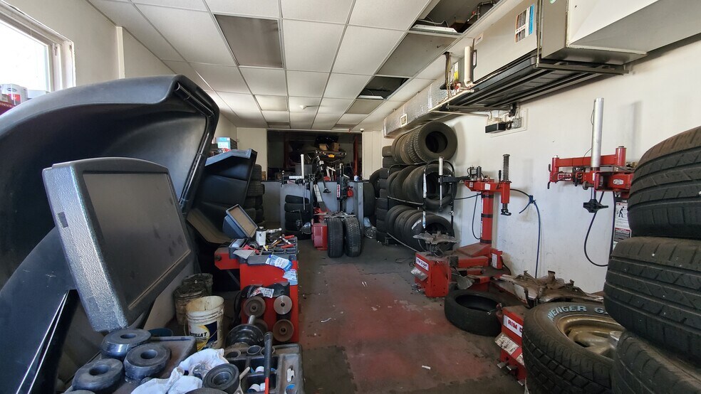 More Photos Of 2420 Rt 52, Pine Bush Light Distribution For Sale