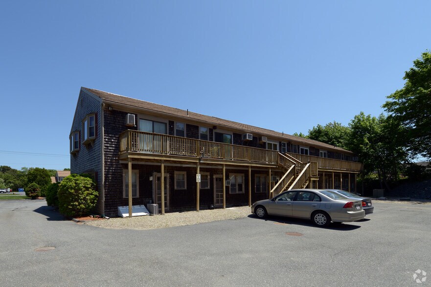 More Photos Of 21-23 Route 134, South Dennis Office For Sale