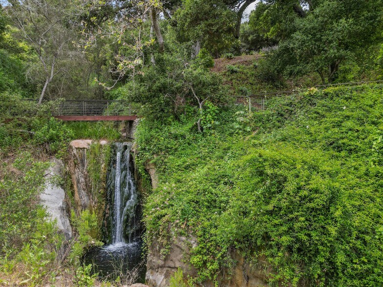 More Photos Of 10697 Calle Quebrada, Goleta Land For Sale