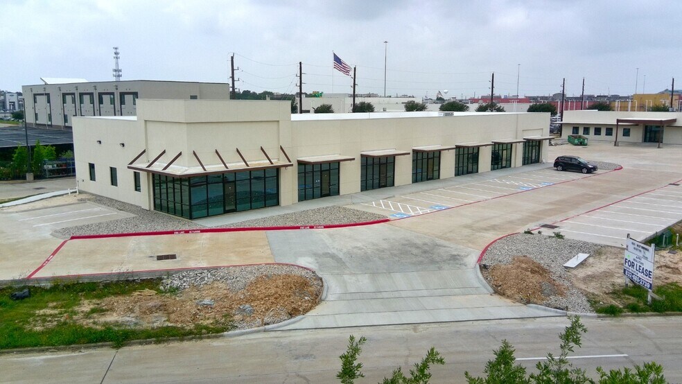 More Photos Of 1531 Westborough Dr, Katy Storefront Retail Office For Lease