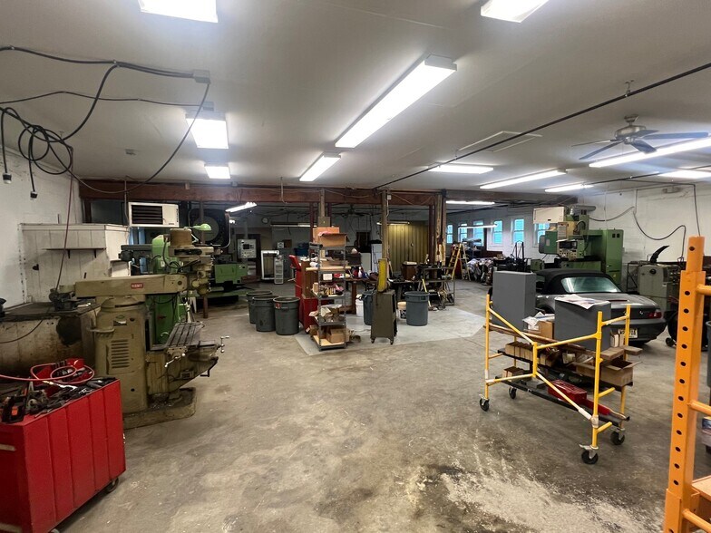 More Photos Of 54 Main St, High Bridge Manufacturing For Sale