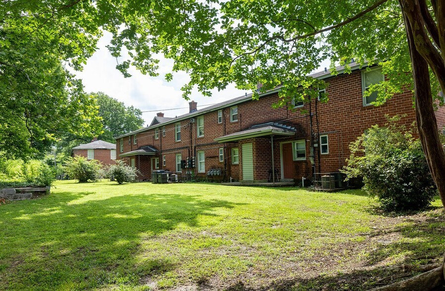 Primary Photo Of 1393 Lapaloma Cir, Memphis Apartments For Sale