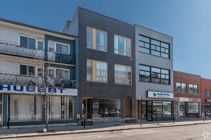 Primary Photo Of 7385-7387 Rue Saint-Hubert, Montréal Apartments For Sale