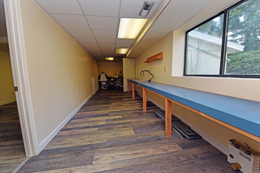 More Photos Of 10 Deer Crossing Trl, Blairsville Office For Sale