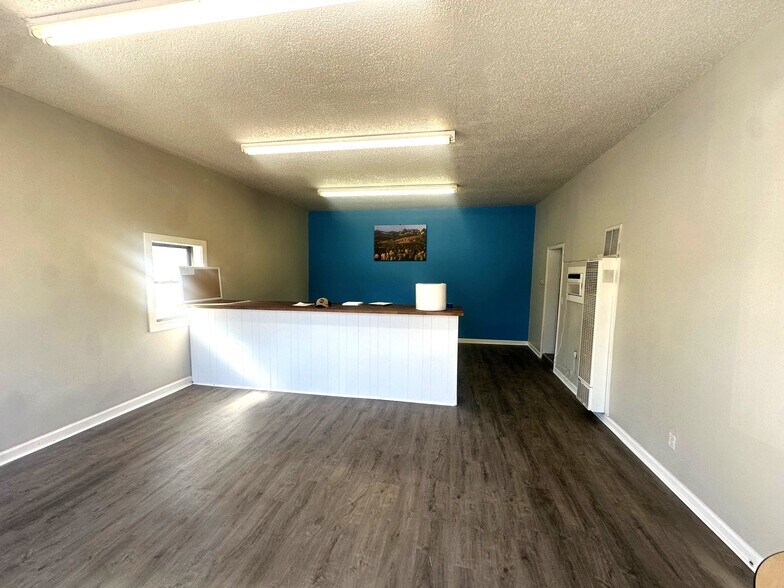 More Photos Of 233 3rd Ave, Idaho Springs Storefront For Sale