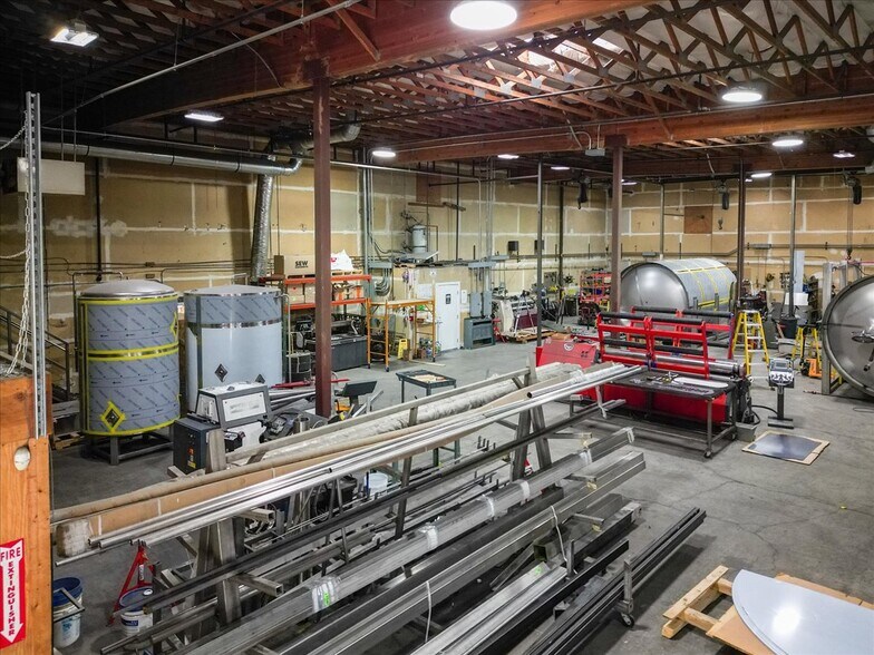 More Photos Of 110 Spring Hill Dr, Grass Valley Manufacturing For Lease