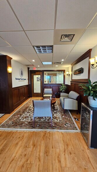 More Photos Of 2 City Ctr, Portland Office For Lease