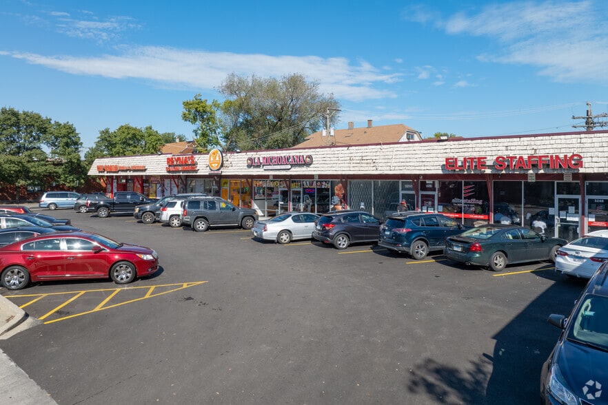 More Photos Of 3244-3260 W 55th St, Chicago Unknown For Lease