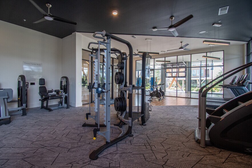 More Photos Of 234 E Mitchell Hammock Rd, Oviedo Apartments For Lease