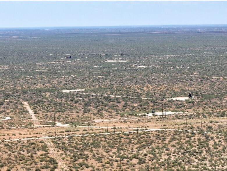 More Photos Of TBD W I-20, Odessa Land For Sale