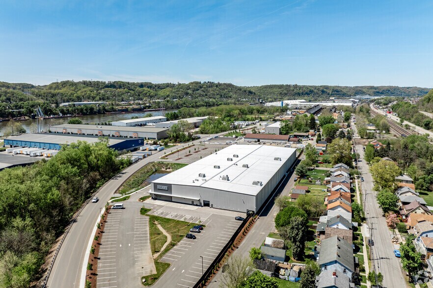 More Photos Of 1200 Brickworks, Leetsdale Warehouse For Lease