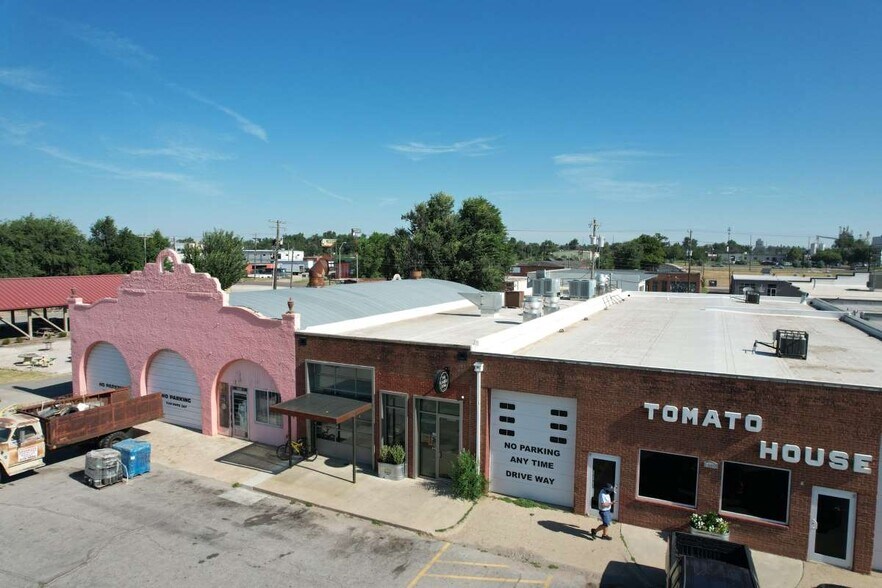 More Photos Of 1211 SW 2nd St, Oklahoma City Restaurant For Lease