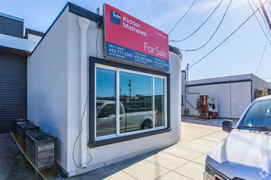 More Photos Of 953 Washington St, San Carlos Warehouse For Lease