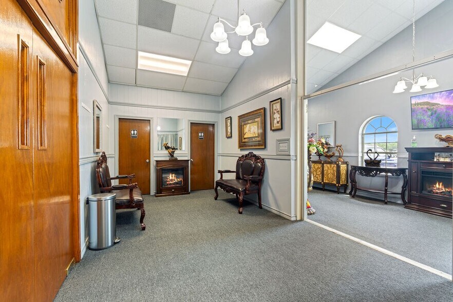 More Photos Of 8166 S US Highway 59, Diboll Religious Facility For Sale