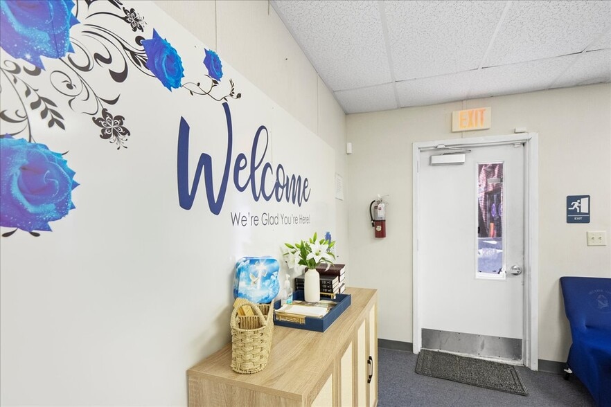 More Photos Of 1434 Oakhurst Ave, Jacksonville Religious Facility For Sale