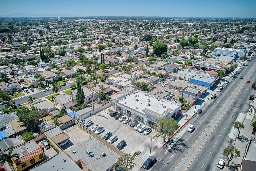 More Photos Of 3046 E Florence Ave, Huntington Park Freestanding For Sale