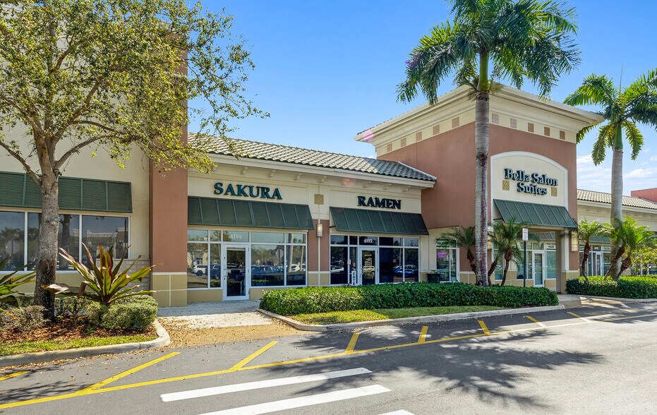 More Photos Of Sample Rd @ US 441, Coral Springs Unknown For Lease
