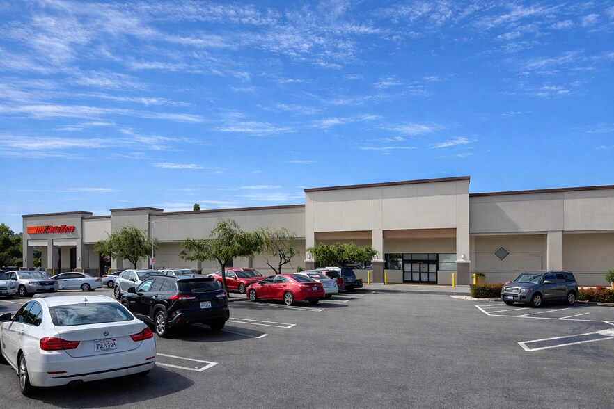 Primary Photo Of 119-207 N Grand Ave, Covina Unknown For Lease