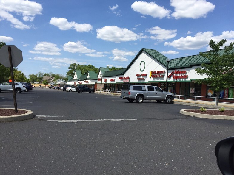 More Photos Of 475 Spotswood Englishtown Rd, Monroe Township Storefront For Sale