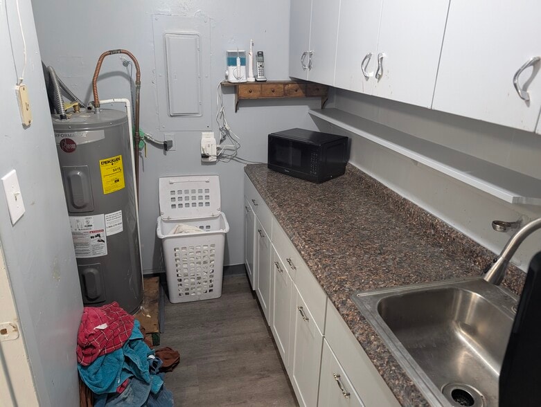 More Photos Of 1636-1638 E Charleston Blvd, Las Vegas Freestanding For Sale