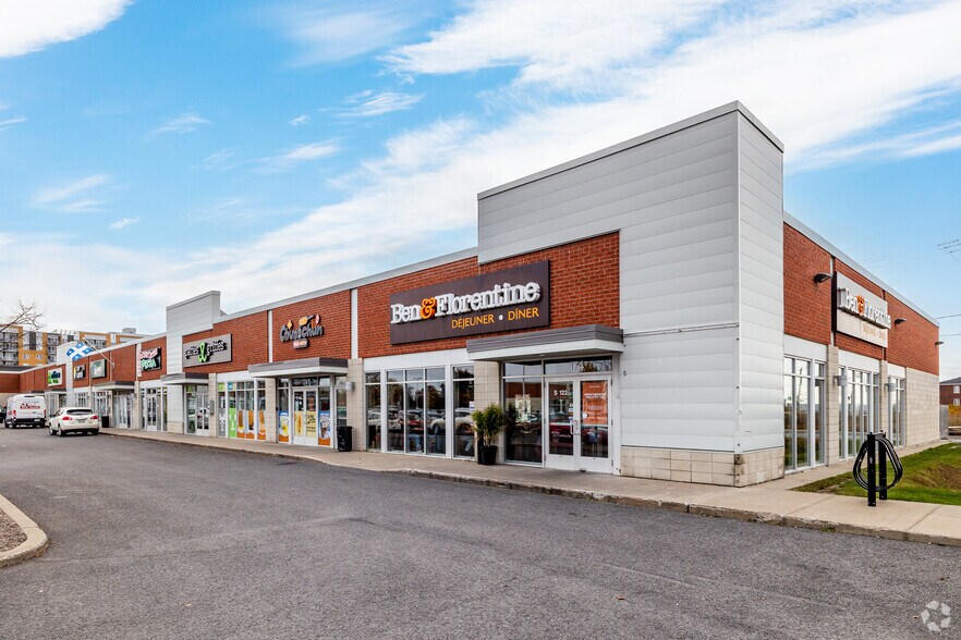 More Photos Of 174 Boul Saint-Luc, Saint-jean-sur-richelieu General Retail For Lease