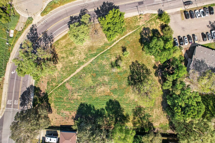More Photos Of 114 F St, Galt Land For Sale