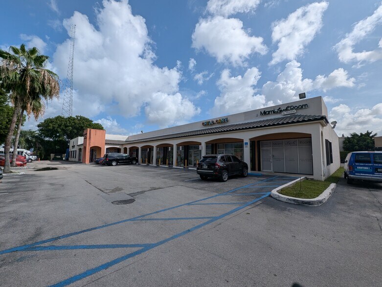 Primary Photo Of 12975 W Okeechobee Rd, Hialeah General Retail For Lease