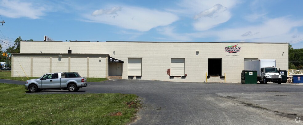 More Photos Of 18 Wendy Ct, Greensboro Light Distribution For Lease