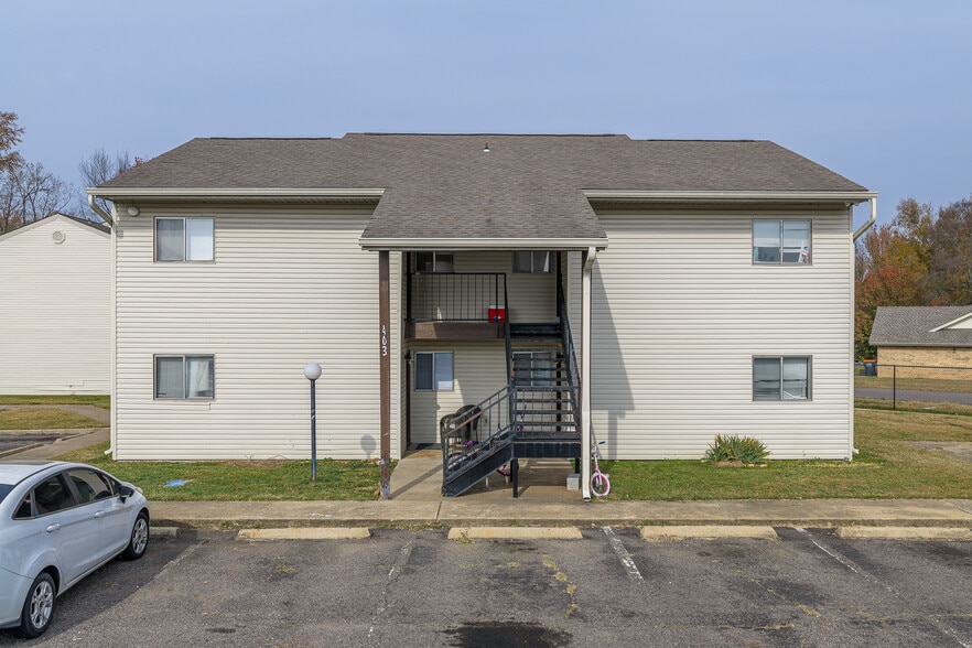 More Photos Of 401 N Cumberland Ave, Russellville Apartments For Sale