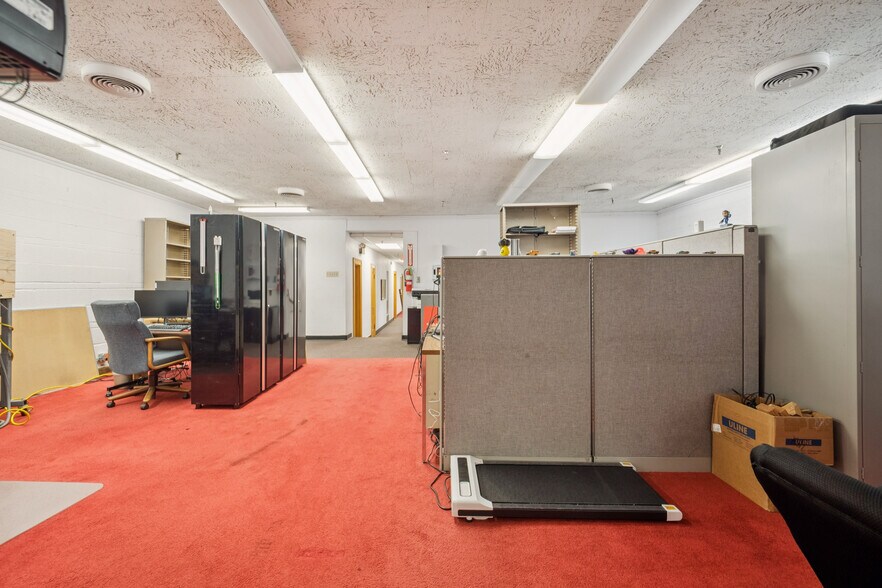 More Photos Of 120 E Main St, Oklahoma City Freestanding For Sale