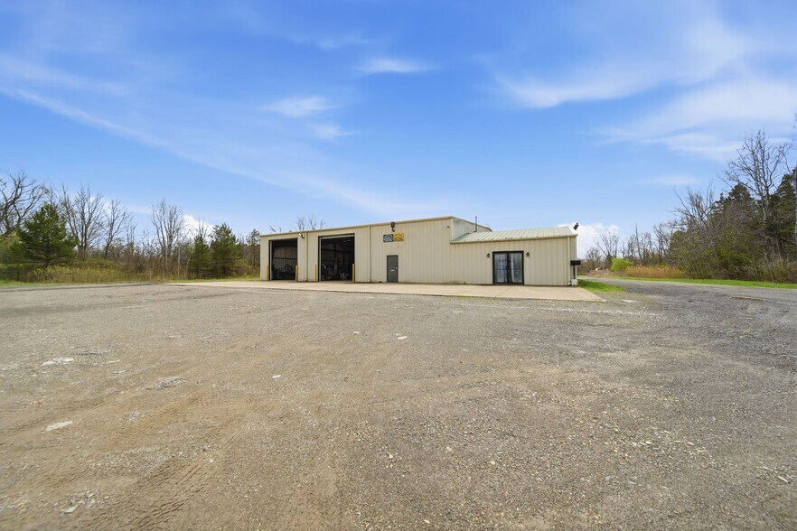 More Photos Of 4849 W Lake Rd, Dunkirk Office For Sale