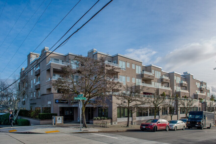 More Photos Of 3300 Meridian Ave N, Seattle Office Residential For Lease