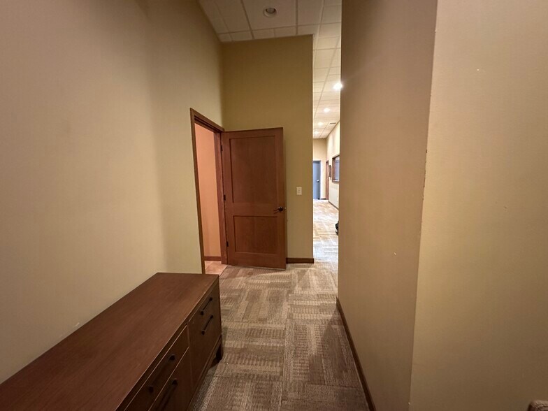 More Photos Of 278 E Court St, Iowa City Apartments For Sale