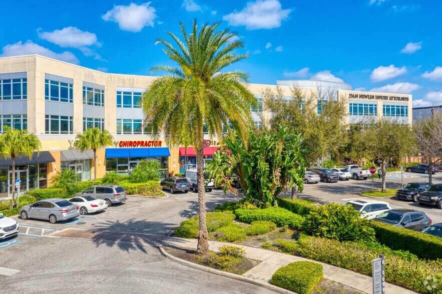 More Photos Of 7335-7339 W Sand Lake Rd, Orlando Unknown For Lease