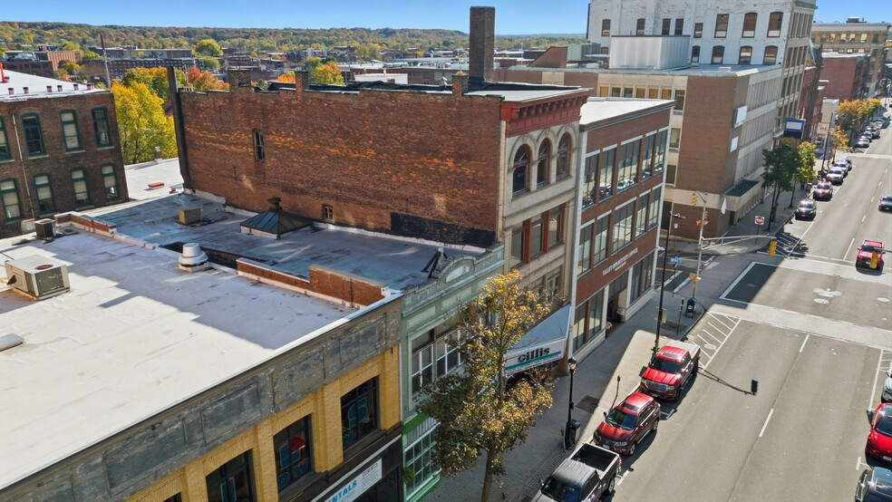 More Photos Of 284 High St, Holyoke Storefront Retail Residential For Sale