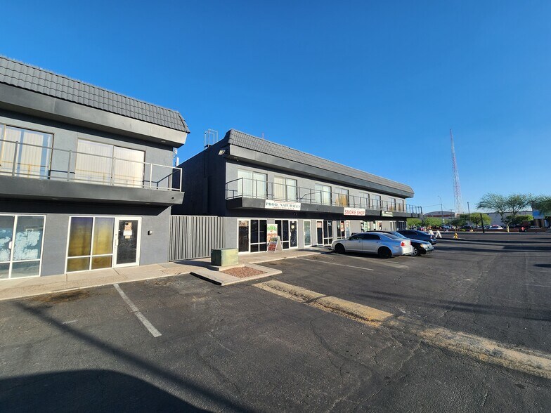 More Photos Of 3620 E Thomas Rd, Phoenix Unknown For Lease