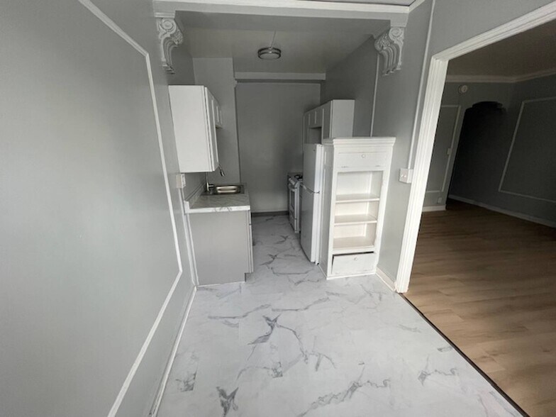 More Photos Of 600 James St, Syracuse Apartments For Sale