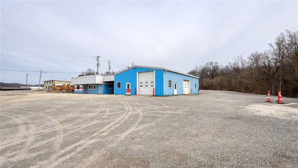 More Photos Of 11445 E Pike Rd, Cambridge Light Manufacturing For Lease